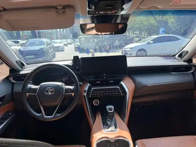 Toyota Venza — Фото автомобиля 8