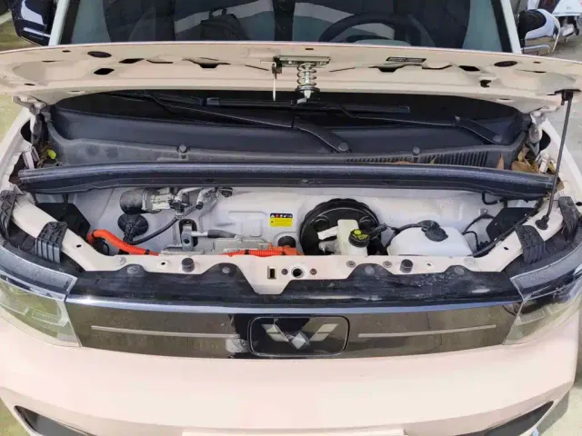 Wuling Hongguang Mini EV — Фото автомобиля 3