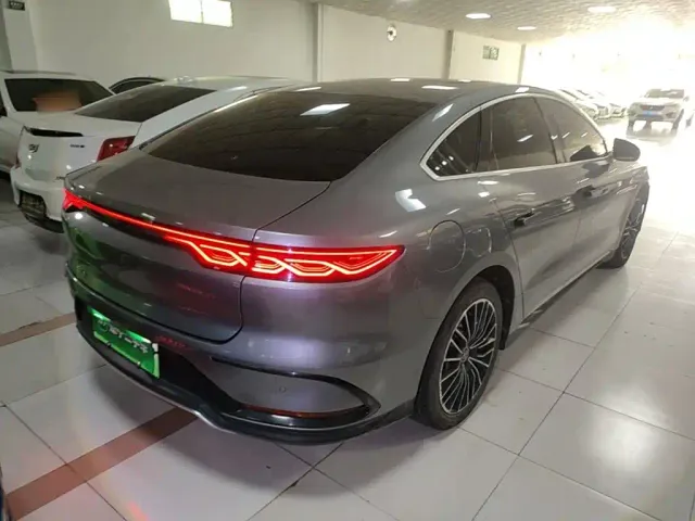 BYD Han — Фото автомобиля 6
