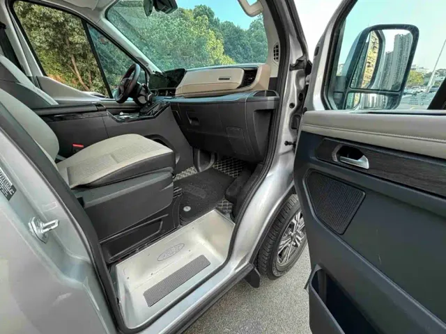 Ford Transit T8 — Фото автомобиля 19