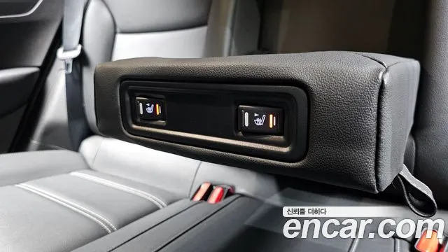 Renault-KoreaSamsung QM6 Новый QM6 2.0 GDe LE Signature 2WD — Фото автомобиля 17