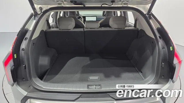 Kia EV3 — Фото автомобиля 24