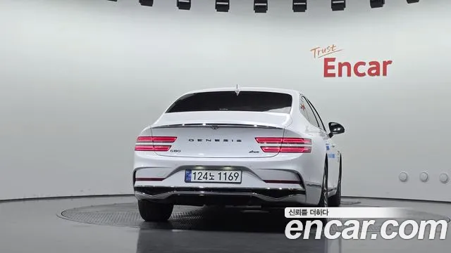 Genesis G80 RG3 — Фото автомобиля 4