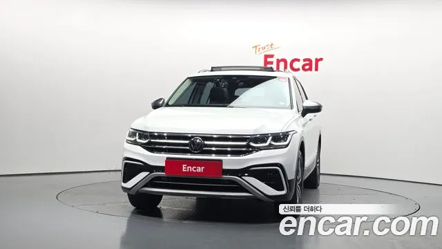 Volkswagen Tiguan — Фото автомобиля 3