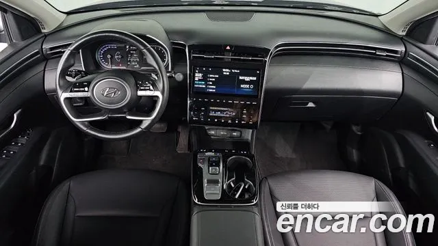 Hyundai Tucson Tucson (NX4) Бензин 1.6 турбо 2WD — Фото автомобиля 7