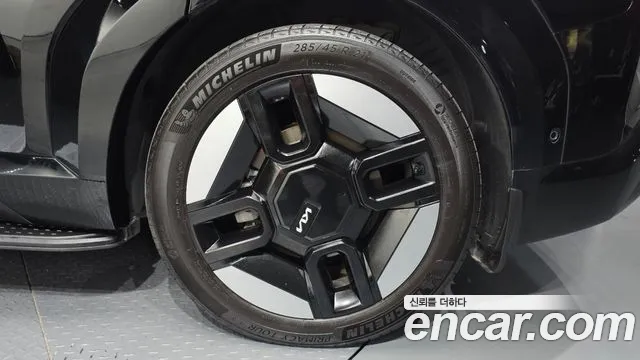 Kia EV9 — Фото автомобиля 19