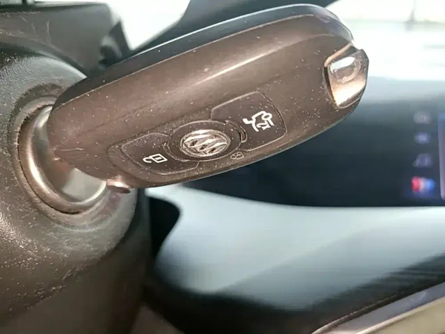 Buick Verano — Фото автомобиля 8