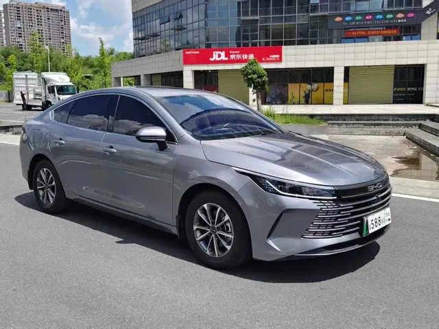 BYD Destroyer 05 — Фото автомобиля 3