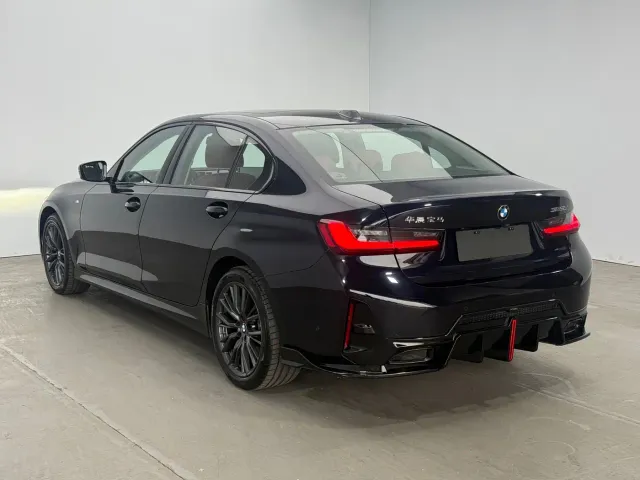 BMW 3 Series — Фото автомобиля 5