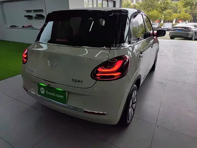 Wuling Bingo — Фото автомобиля 6