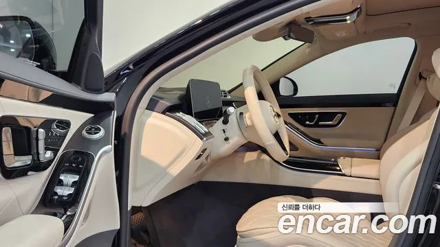 Mercedes-Benz S-Class W223 — Фото автомобиля 10
