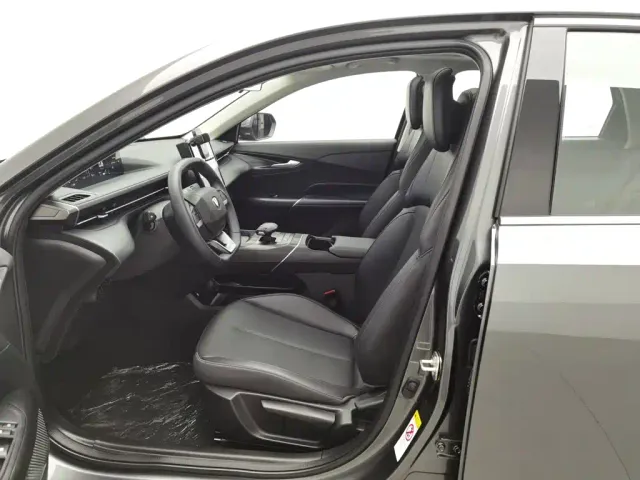 Changan Eado — Фото автомобиля 10