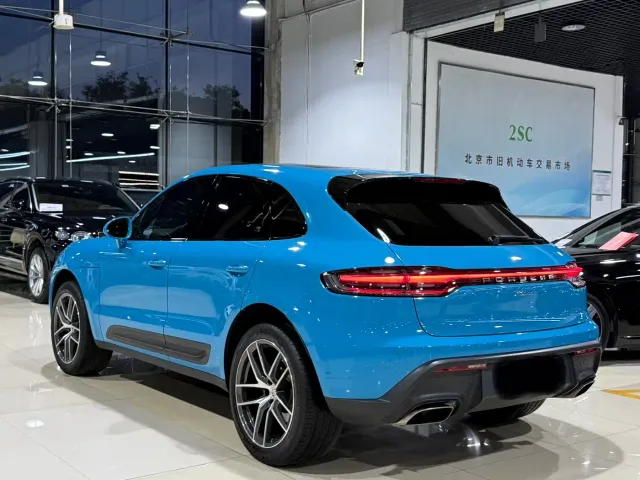 Porsche Macan — Фото автомобиля 22
