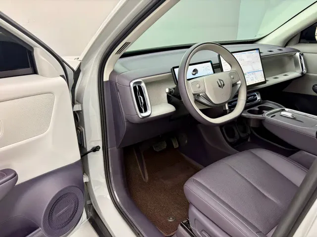 Leapmotor B10 — Фото автомобиля 8
