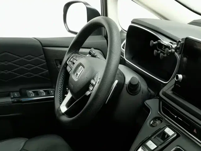 Honda Elysion — Фото автомобиля 22