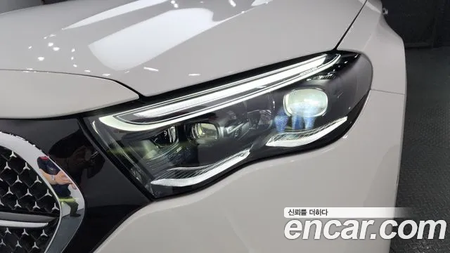 Mercedes-Benz E-Class E-класс W214 — Фото автомобиля 16