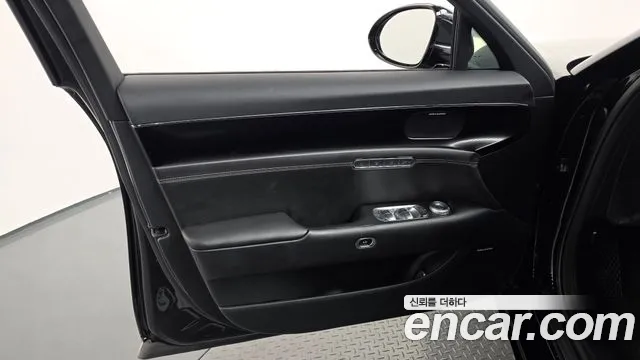 Genesis G90 RS4 — Фото автомобиля 13