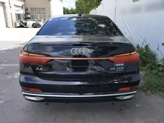 Audi A6L — Фото автомобиля 5