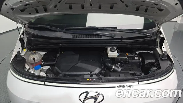 Hyundai Staria — Фото автомобиля 9