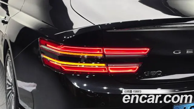Genesis G80 Electrified G80 (RG3) — Фото автомобиля 23