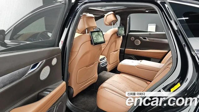 Genesis G80 Бензин 2.5 турбо AWD — Фото автомобиля 12