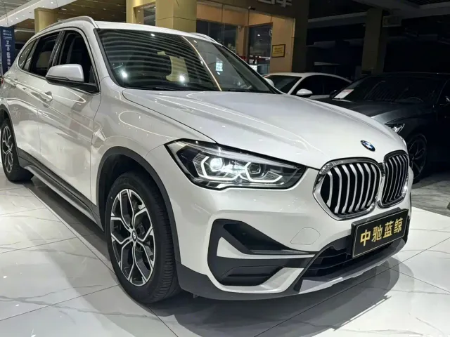 BMW X1 — Фото автомобиля 3