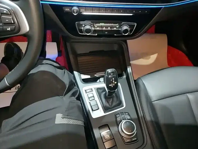 BMW 1 Series — Фото автомобиля 9