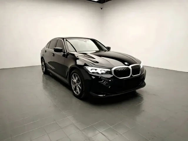BMW i3 — Фото автомобиля 3