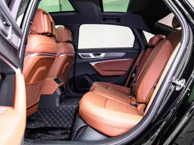 Audi A6L — Фото автомобиля 18
