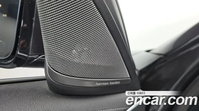 BMW 5 Series G30 — Фото автомобиля 28