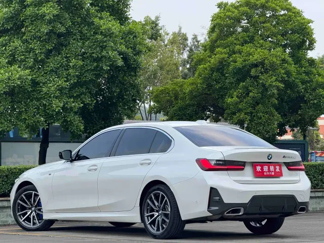 BMW 3 Series — Фото автомобиля 6