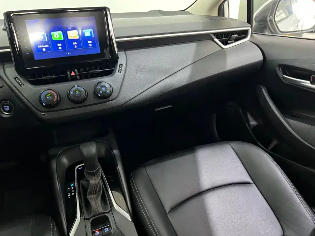 Toyota Corolla — Фото автомобиля 16