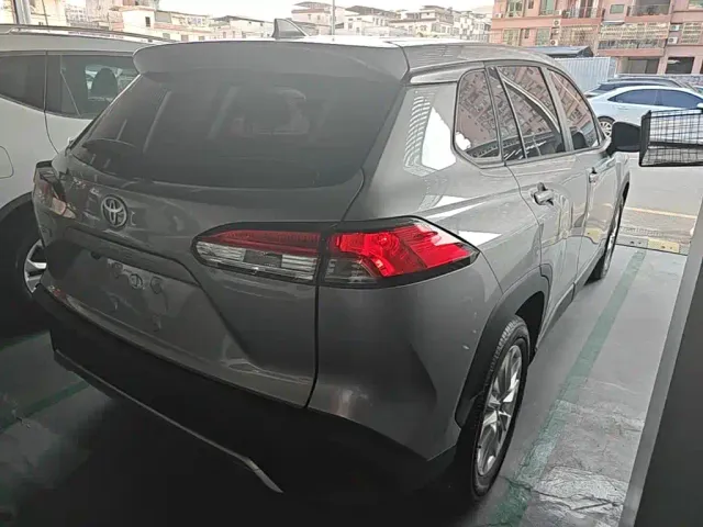 Toyota Corolla Cross — Фото автомобиля 6