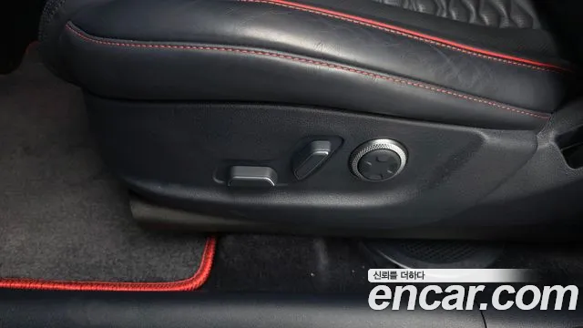 Genesis GV80 — Фото автомобиля 26
