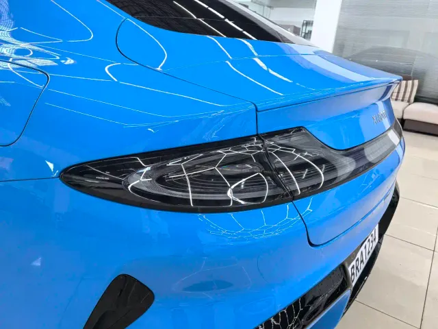 Xiaomi SU7 — Фото автомобиля 17