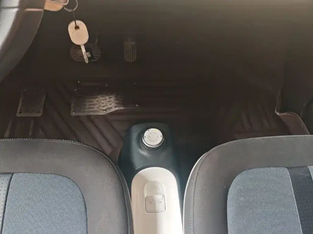 Wuling Hongguang Mini EV — Фото автомобиля 13