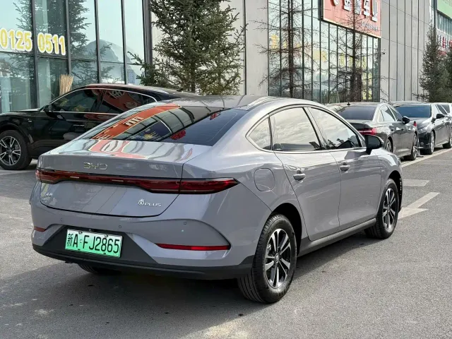BYD Qin PLUS — Фото автомобиля 7