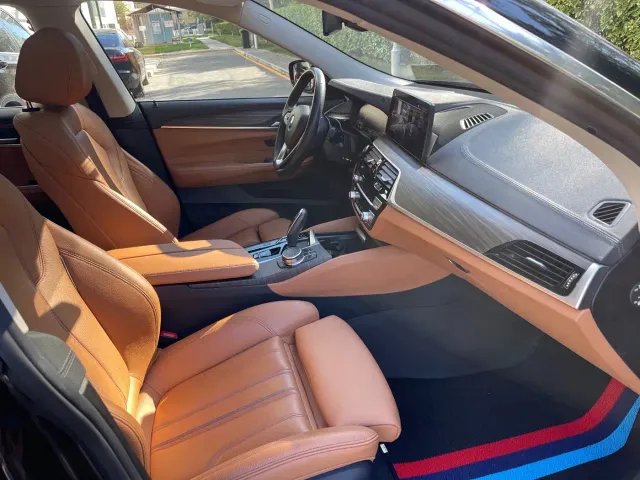 BMW 6 Series Gran Turismo — Фото автомобиля 20