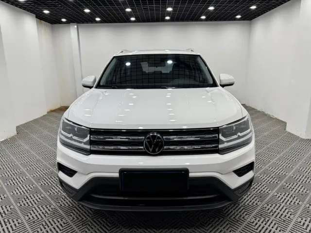 Volkswagen Tharu — Фото автомобиля 2