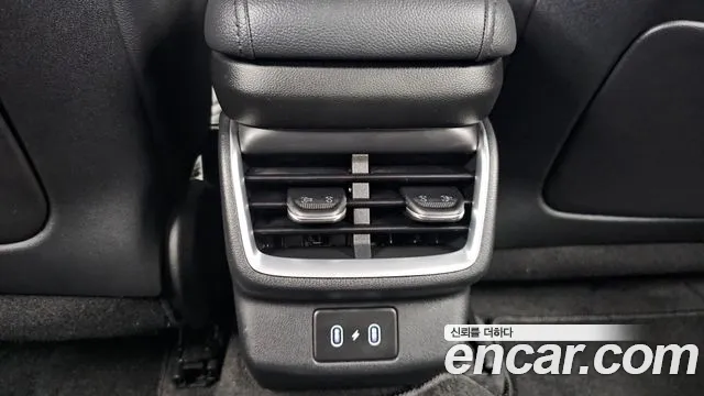Hyundai Grandeur Grandeur (GN7) 3.5 Бензин 2WD — Фото автомобиля 29