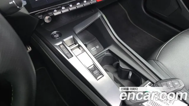 Peugeot 408 — Фото автомобиля 9