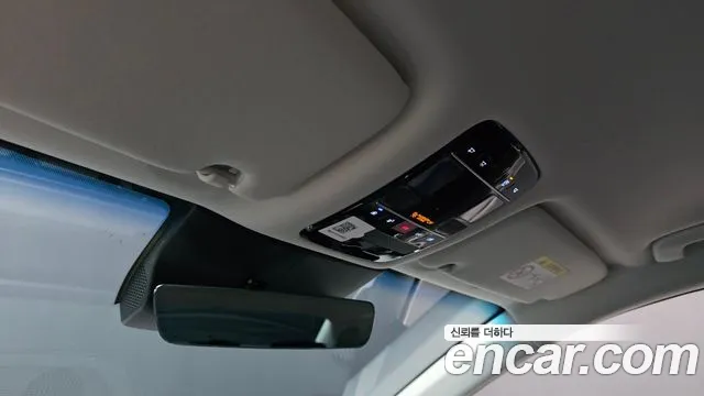 Hyundai Grandeur Grandeur (GN7) 2.5 Бензин 2WD — Фото автомобиля 27