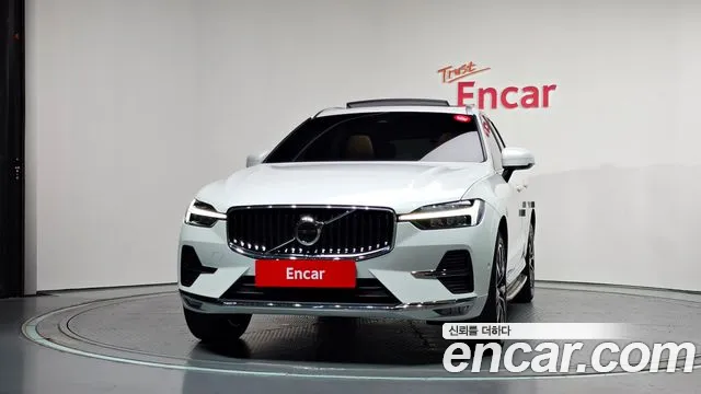 Volvo XC60 Generation 2 — Фото автомобиля 3