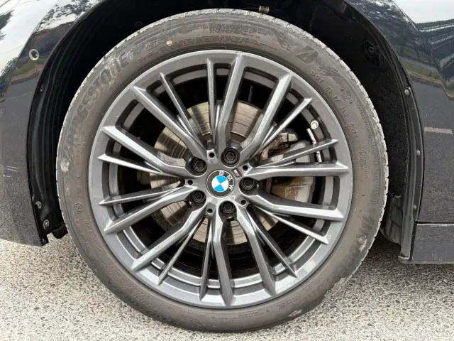 BMW 3 Series — Фото автомобиля 12