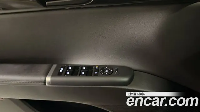 Hyundai Grandeur GN7 — Фото автомобиля 15