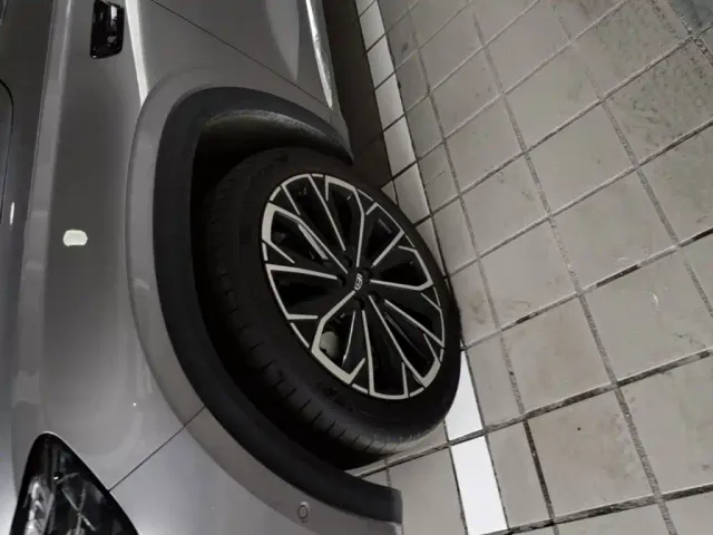 Geely Xingyue L — Фото автомобиля 22