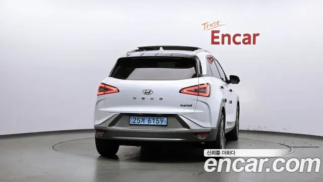 Hyundai Nexo — Фото автомобиля 4