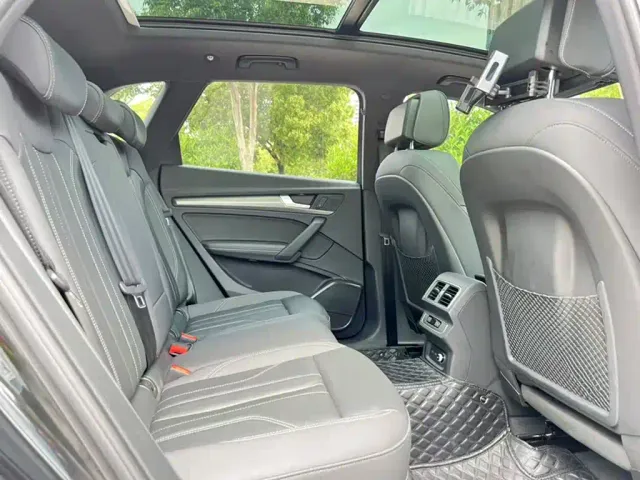 Audi Q5L — Фото автомобиля 9