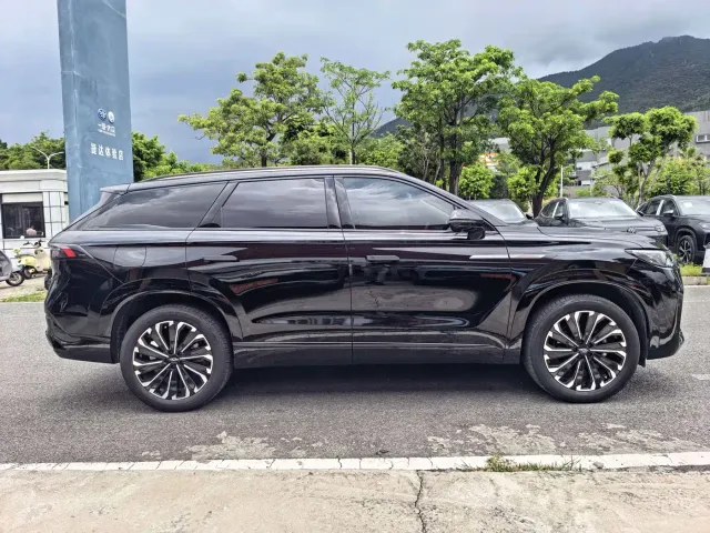 Chery Tiggo 9 — Фото автомобиля 12