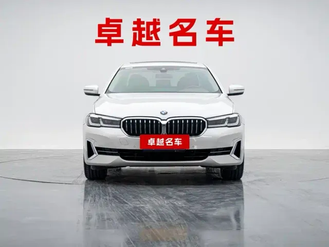 BMW 5 Series — Фото автомобиля 6